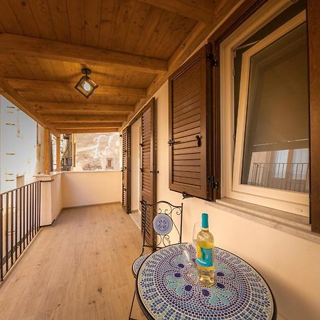 Coresi Rooms تْشيفالو المظهر الخارجي الصورة