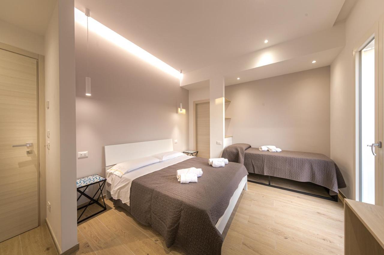 Coresi Rooms تْشيفالو المظهر الخارجي الصورة